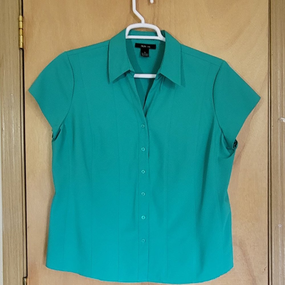 💚Style & Co Size 18 Green Short Sleeve Blouse Button Up V-Neck